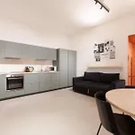 Appartement Guesthost - Cozy Tortona *